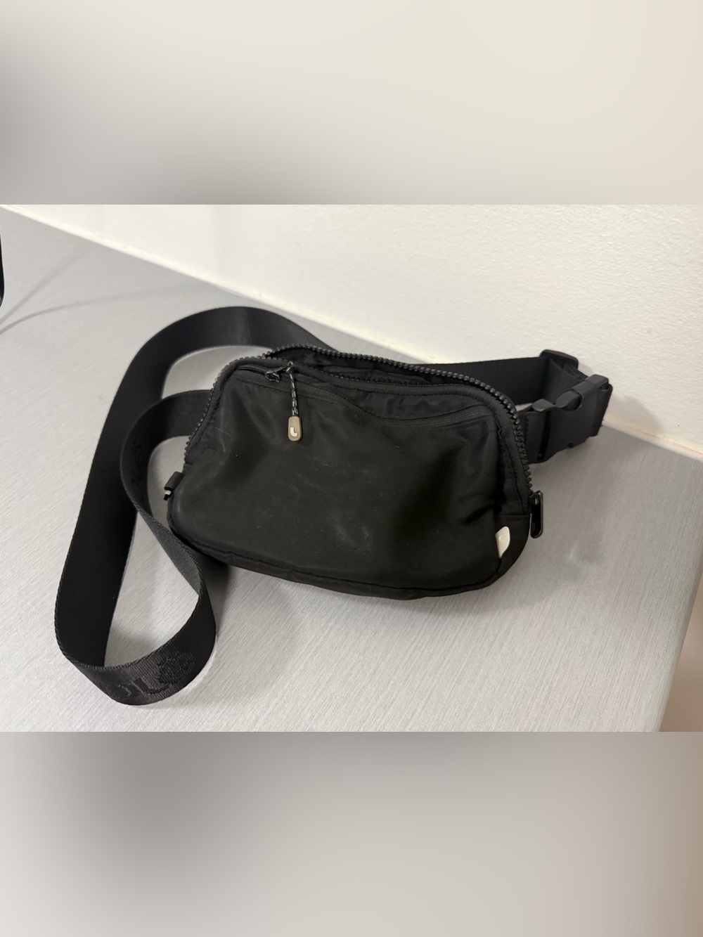 Lole Black Belt Bag / Crossbody
